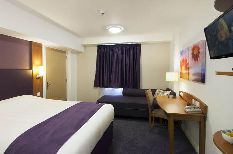Premier Inn Clacton-On-Sea Esterno foto